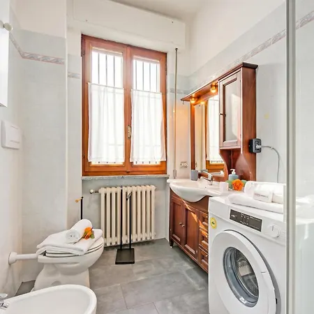 La Finestra Sul - Happy 斯特雷萨