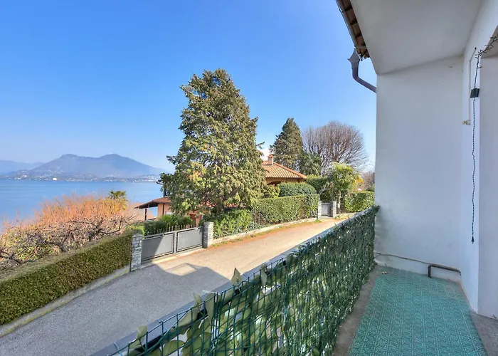 La Finestra Sul - Happy Semesterbostad Stresa
